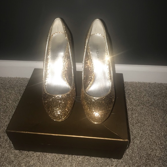 Bebe Tristan II Pump - Picture 4 of 4